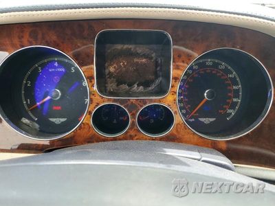 Zdjęcie 9 z 12 samochodu: 2005 BENTLEY CONTINENTAL GT VIN:SCBCR63W95C024120 - miniatura