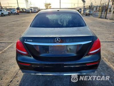 Zdjęcie 6 z 12 samochodu: 2017 MERCEDES-BENZ E 300 VIN:WDDZF4JBXHA193881 - miniatura