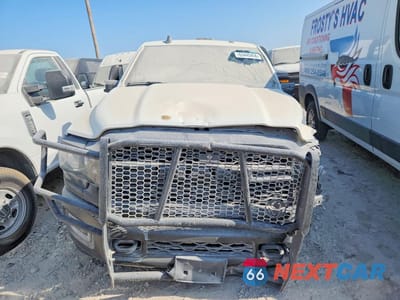 Piąte zdjęcie samochodu w środku: 2024 RAM 3500 TRADESMAN VIN:3C63R3GL3RG241166 - miniatura