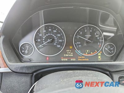 Zdjęcie 9 z 12 samochodu: 2013 BMW 328 XI SULEV VIN:WBA3B5C58DF598446 - miniatura