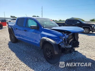 Czwarte zdjęcie samochodu z boku: 2025 CHEVROLET COLORADO TRAIL BOSS VIN:1GCPTEEK2S1138942 - miniatura