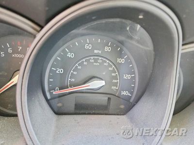 Zdjęcie 9 z 14 samochodu: 2015 KIA RIO LX VIN:KNADM5A32F6448030 - miniatura