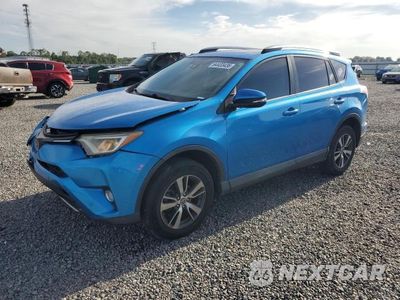2017 TOYOTA RAV4 XLE 2T3RFREV4HW617195 - główne zdjęcie licytacji z USA - miniatura