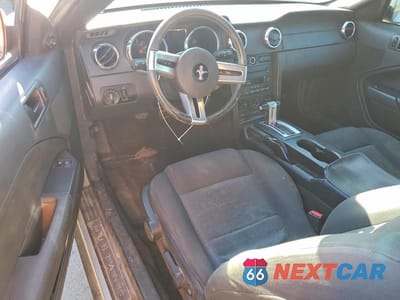 Zdjęcie 8 z 12 samochodu: 2006 FORD MUSTANG VIN:1ZVFT80N565192827 - miniatura