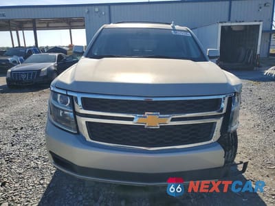 Piąte zdjęcie samochodu w środku: 2016 CHEVROLET SUBURBAN C1500 LT VIN:1GNSCHKC6GR413950 - miniatura