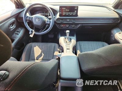 Zdjęcie 8 z 14 samochodu: 2026 HONDA HR-V SPORT VIN:3CZRZ2H59TM716108 - miniatura