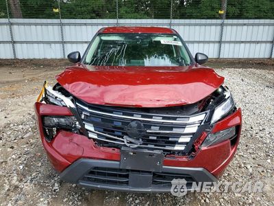 Piąte zdjęcie samochodu w środku: 2025 NISSAN ROGUE S VIN:5N1BT3AA5SC858408 - miniatura