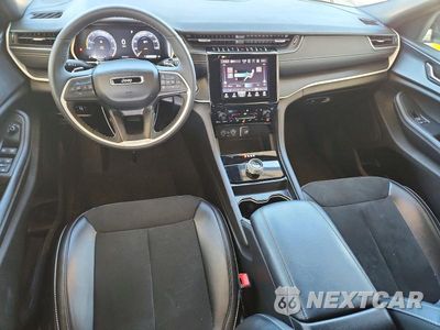 Zdjęcie 8 z 14 samochodu: 2024 JEEP GRAND CHEROKEE LAREDO VIN:1C4RJHAGXR8589619 - miniatura
