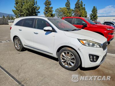 Czwarte zdjęcie samochodu z boku: 2016 KIA SORENTO SX LIMITED V6 VIN:5XYPK4A50GG151550 - miniatura
