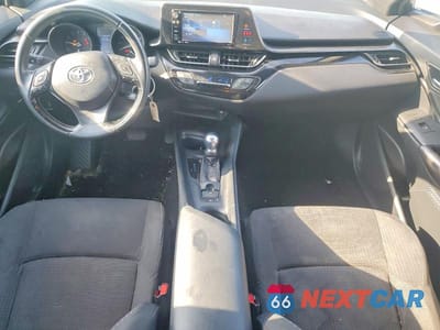 Zdjęcie 8 z 13 samochodu: 2018 TOYOTA C-HR XLE VIN:NMTKHMBXXJR028131 - miniatura