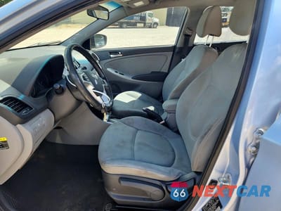Zdjęcie 7 z 12 samochodu: 2012 HYUNDAI ACCENT SE VIN:KMHCU5AE1CU020582 - miniatura
