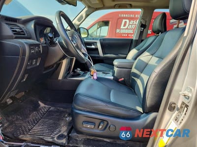 Zdjęcie 7 z 14 samochodu: 2020 TOYOTA 4RUNNER SR5 PREMIUM VIN:JTEBU5JR6L5760119 - miniatura