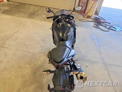 Zdjęcie 6 z 9 samochodu: 2026 KAWASAKI EX500 VIN:ML5EXGG14TDA93138 - miniatura