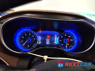 Zdjęcie 9 z 13 samochodu: 2017 CHRYSLER PACIFICA LIMITED VIN:2C4RC1GG2HR528941 - miniatura