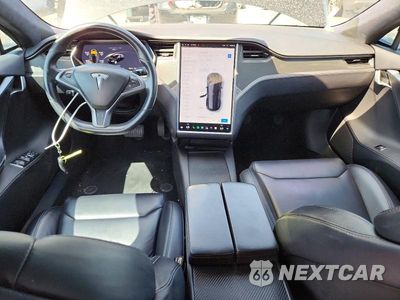 Zdjęcie 8 z 12 samochodu: 2018 TESLA MODEL S VIN:5YJSA1E28JF265306 - miniatura