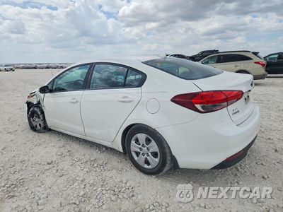 Drugie zdjęcie samochodu z przodu: 2018 KIA FORTE LX VIN:3KPFK4A7XJE239328 - miniatura