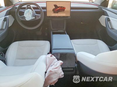 Zdjęcie 8 z 12 samochodu: 2026 TESLA MODEL Y VIN:7SAYGDED6TF377538 - miniatura