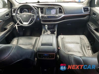 Zdjęcie 8 z 13 samochodu: 2016 TOYOTA HIGHLANDER HYBRID LIMITED VIN:5TDDCRFH9GS016599 - miniatura