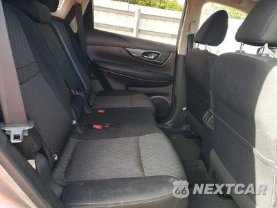 Zdjęcie 11 z 13 samochodu: 2018 NISSAN ROGUE S VIN:KNMAT2MT8JP528406 - miniatura