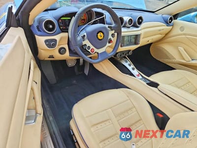 Zdjęcie 8 z 12 samochodu: 2017 FERRARI CALIFORNIA T VIN:ZFF77XJA4H0224346 - miniatura