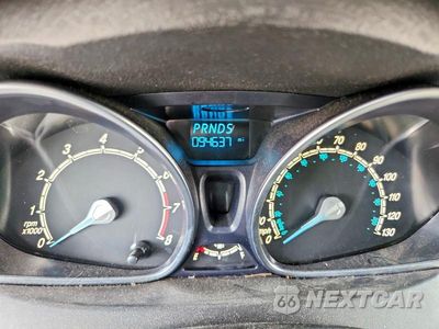 Zdjęcie 9 z 12 samochodu: 2014 FORD FIESTA TITANIUM VIN:3FADP4CJ8EM241713 - miniatura