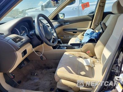 Zdjęcie 7 z 13 samochodu: 2010 HONDA ACCORD LX VIN:1HGCP2F36AA140170 - miniatura