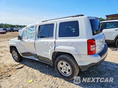 Drugie zdjęcie samochodu z przodu: 2016 JEEP PATRIOT SPORT VIN:1C4NJPBBXGD732620 - miniatura