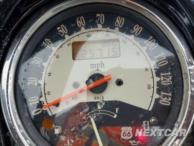 Zdjęcie 7 z 9 samochodu: 2012 KAWASAKI VN900 C VIN:JKAVN2C14CA050688 - miniatura