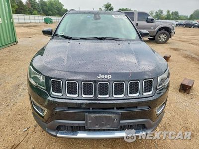 Piąte zdjęcie samochodu w środku: 2018 JEEP COMPASS LIMITED VIN:3C4NJDCB8JT135173 - miniatura