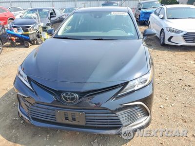 Piąte zdjęcie samochodu w środku: 2023 TOYOTA CAMRY LE VIN:4T1C11AK2PU833331 - miniatura