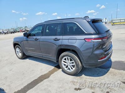 Drugie zdjęcie samochodu z przodu: 2025 JEEP GRAND CHEROKEE LAREDO VIN:1C4RJHAG3SC267858 - miniatura