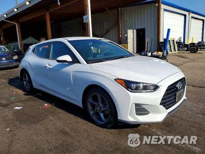 Czwarte zdjęcie samochodu z boku: 2019 HYUNDAI VELOSTER 2.0L VIN:KMHTG6AF7KU018243 - miniatura