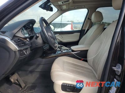 Zdjęcie 7 z 12 samochodu: 2015 BMW X5 XDRIVE35I VIN:5UXKR0C51F0K64146 - miniatura