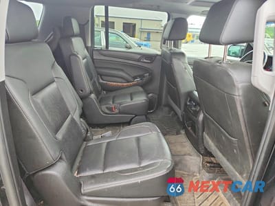 Zdjęcie 11 z 13 samochodu: 2018 CHEVROLET SUBURBAN K1500 PREMIER VIN:1GNSKJKC5JR261399 - miniatura