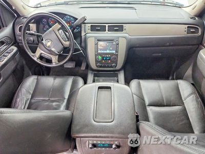 Zdjęcie 8 z 14 samochodu: 2013 CHEVROLET TAHOE K1500 LT VIN:1GNSKBE00DR276453 - miniatura