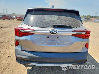 Zdjęcie 6 z 12 samochodu: 2021 KIA SELTOS LX VIN:KNDEPCAA0M7146048 - miniatura