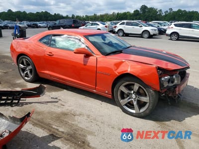 Czwarte zdjęcie samochodu z boku: 2010 CHEVROLET CAMARO VIN:2G1FK1EJ9A9143461 - miniatura