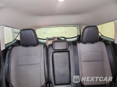 Zdjęcie 10 z 13 samochodu: 2019 FORD ESCAPE SE VIN:1FMCU9GDXKUB15291 - miniatura
