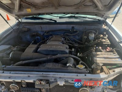 Zdjęcie 11 z 12 samochodu: 2000 TOYOTA TUNDRA SR5 VIN:5TBRT3411YS060535 - miniatura