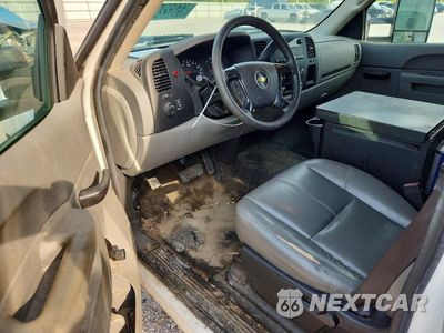 Zdjęcie 8 z 13 samochodu: 2013 CHEVROLET SILVERADO C1500 VIN:1GCNCPEX4DZ900350 - miniatura