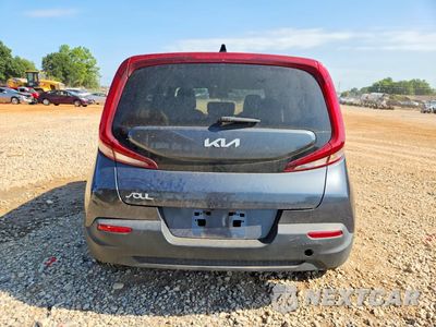 Zdjęcie 6 z 14 samochodu: 2022 KIA SOUL LX VIN:KNDJ23AU3N7834487 - miniatura