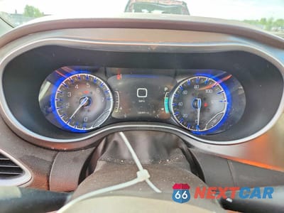 Zdjęcie 9 z 13 samochodu: 2017 CHRYSLER PACIFICA TOURING L PLUS VIN:2C4RC1EGXHR656248 - miniatura