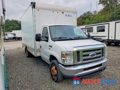 Czwarte zdjęcie samochodu z boku: 2015 FORD E350 BOX TRUCK VIN:1FDWE3FL4FDA37273 - miniatura