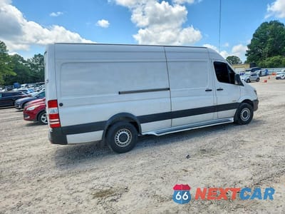 Trzecie zdjęcie samochodu z tyłu: 2015 MERCEDES-BENZ SPRINTER 2500 VIN:WD3PE8CC4FP148067 - miniatura