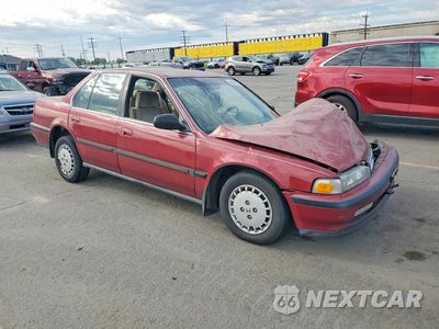 Czwarte zdjęcie samochodu z boku: 1990 HONDA ACCORD LX VIN:JHMCB7653LC069768 - miniatura