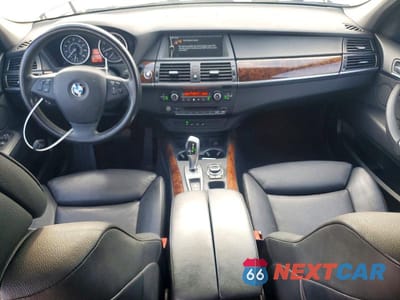 Zdjęcie 8 z 12 samochodu: 2013 BMW X5 XDRIVE35I VIN:5UXZV4C59D0B05408 - miniatura