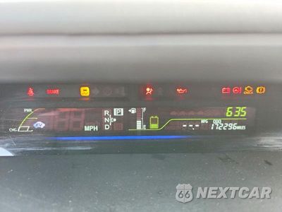 Zdjęcie 9 z 12 samochodu: 2013 TOYOTA PRIUS V THREE VIN:JTDZN3EU4D3232658 - miniatura