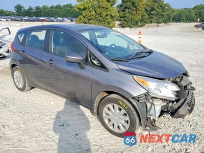 Czwarte zdjęcie samochodu z boku: 2016 NISSAN VERSA NOTE SV VIN:3N1CE2CP1GL387922 - miniatura