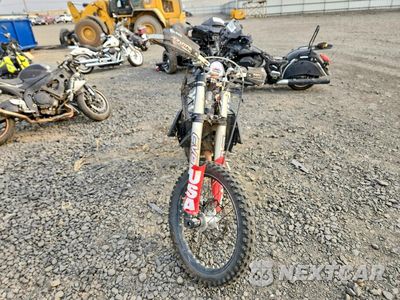 Drugie zdjęcie samochodu z przodu: 2019 KTM 350 XC-F VIN:VBKXCN430KM249125 - miniatura