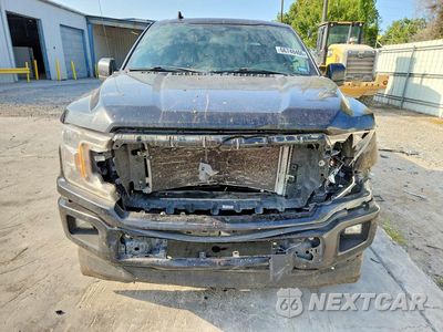 Piąte zdjęcie samochodu w środku: 2020 FORD F150 SUPERCREW VIN:1FTEW1C58LKE59710 - miniatura